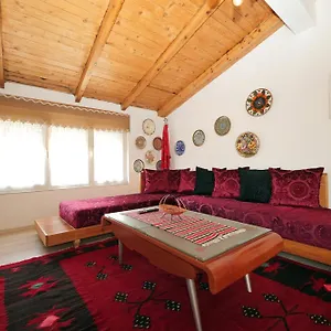 Holiday home The House Of Dreams