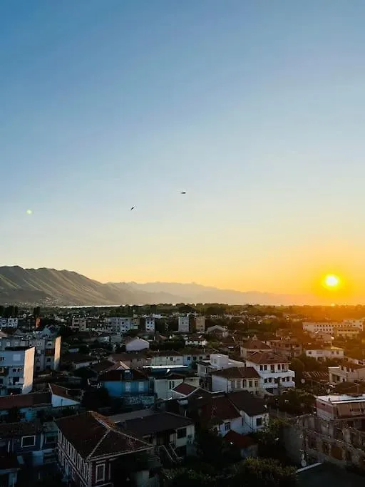 Sleepin Shkoder II Apartment